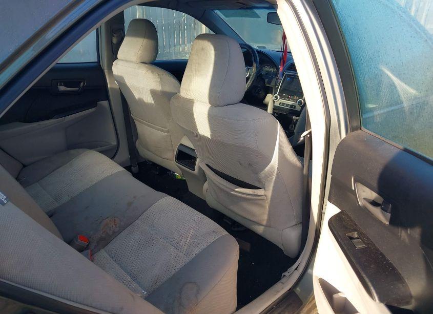 Photo 8 of 2013 Toyota Camry LE (VIN 4T1BF1FK8DU690063)