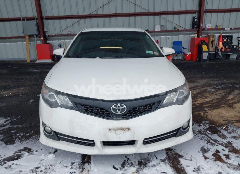Photo 12 of 2013 Toyota Camry SE (VIN 4T1BF1FK8DU699216)