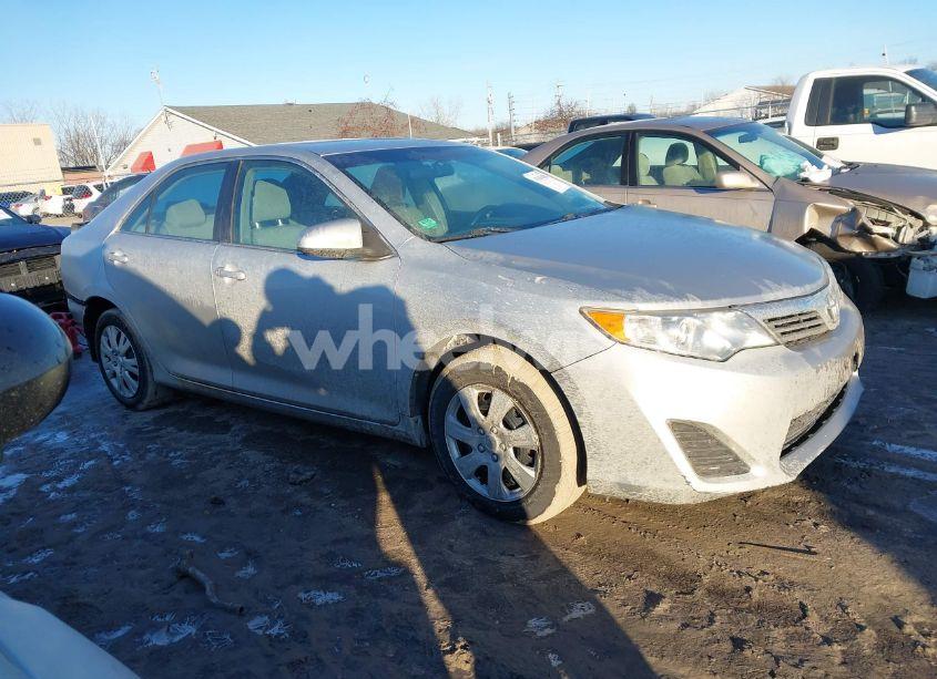 Photo 13 of 2013 Toyota Camry L (VIN 4T1BF1FK8DU707704)
