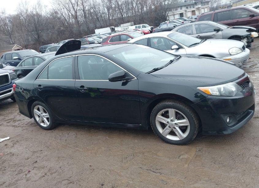 Photo 13 of 2013 Toyota Camry SE (VIN 4T1BF1FK8DU710943)