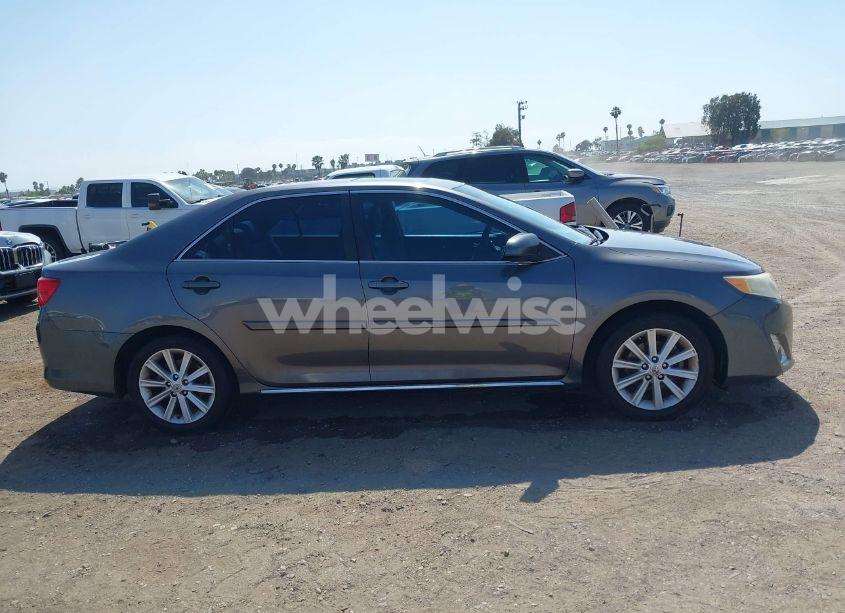 Photo 13 of 2013 Toyota Camry XLE (VIN 4T1BF1FK8DU712661)