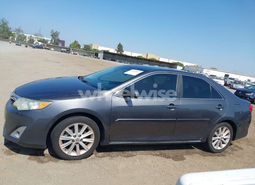 Photo 14 of 2013 Toyota Camry XLE (VIN 4T1BF1FK8DU712661)