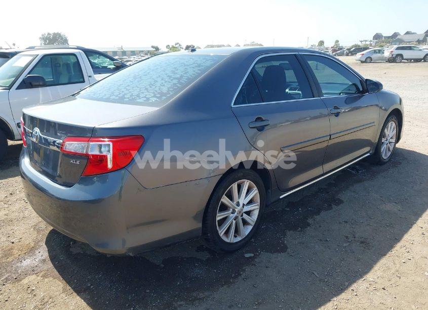 Photo 4 of 2013 Toyota Camry XLE (VIN 4T1BF1FK8DU712661)
