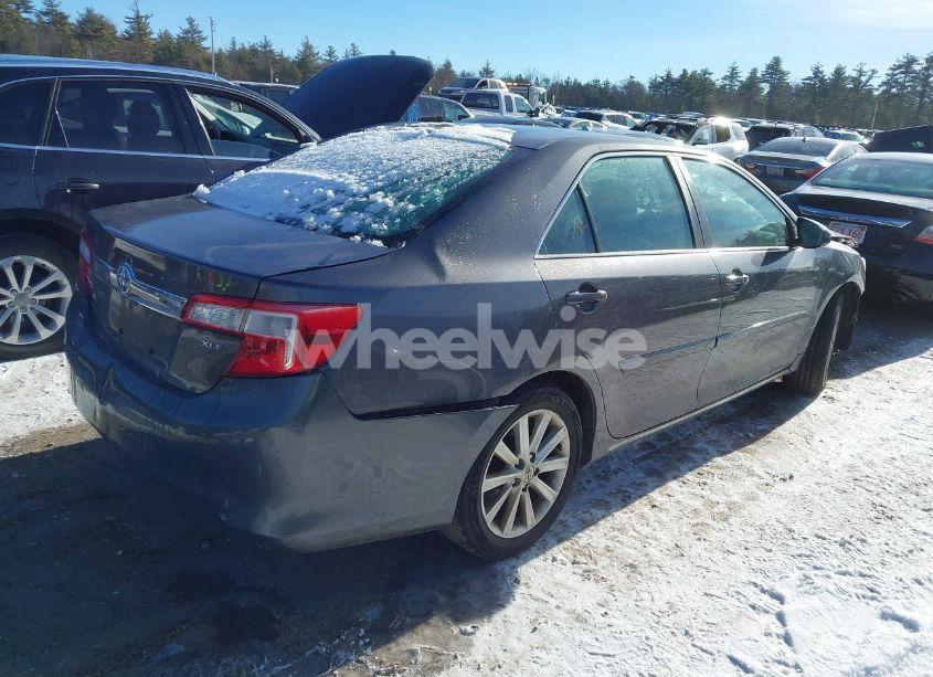 Photo 4 of 2013 Toyota Camry XLE (VIN 4T1BF1FK8DU717424)