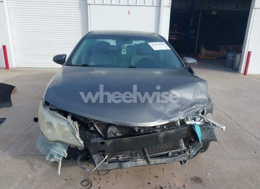 Photo 13 of 2013 Toyota Camry L (VIN 4T1BF1FK8DU720162)