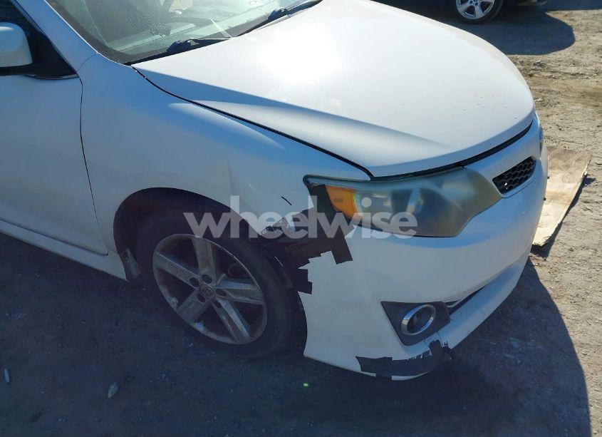 Photo 6 of 2013 Toyota Camry SE (VIN 4T1BF1FK8DU724390)