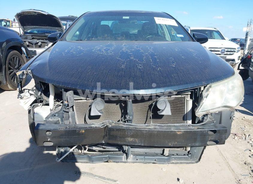 Photo 6 of 2014 Toyota Camry LE (VIN 4T1BF1FK8EU316179)