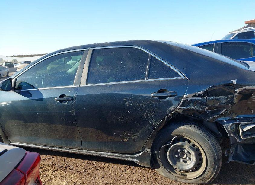 Photo 15 of 2014 Toyota Camry LE (VIN 4T1BF1FK8EU328297)