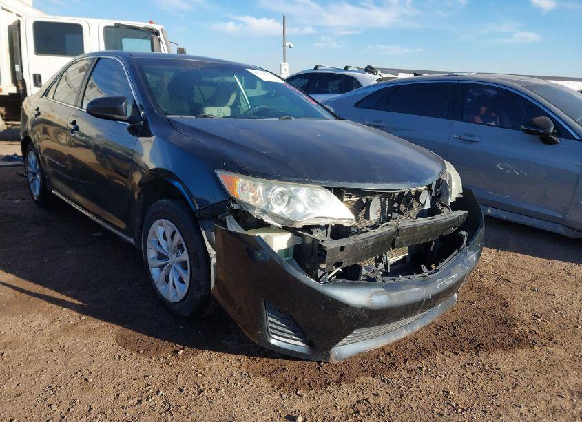 Photo 6 of 2014 Toyota Camry LE (VIN 4T1BF1FK8EU328297)