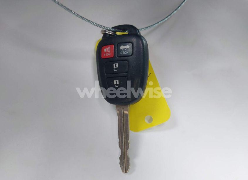 Photo 11 of 2014 Toyota Camry SE (VIN 4T1BF1FK8EU350896)