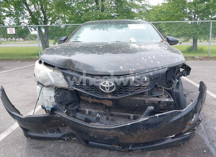 Photo 12 of 2014 Toyota Camry SE (VIN 4T1BF1FK8EU350896)