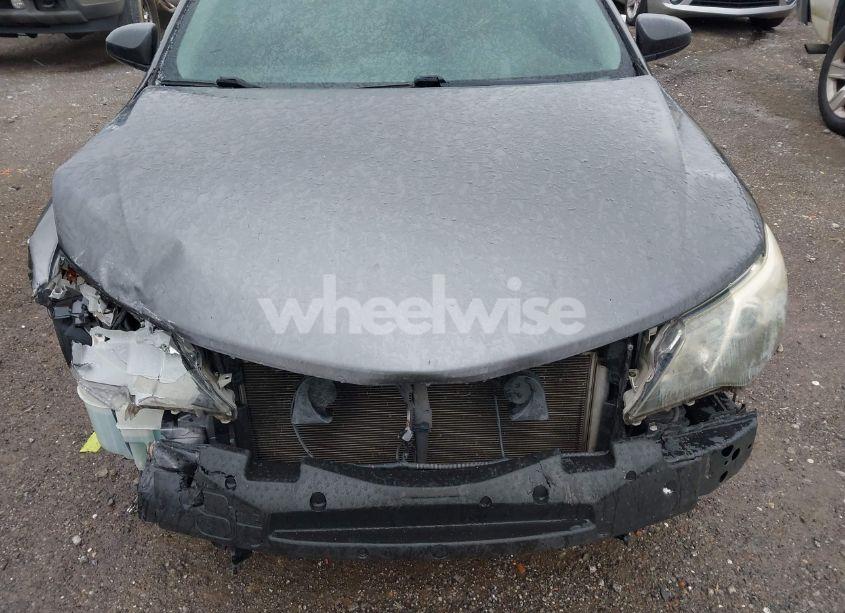 Photo 10 of 2014 Toyota Camry SE (VIN 4T1BF1FK8EU355435)