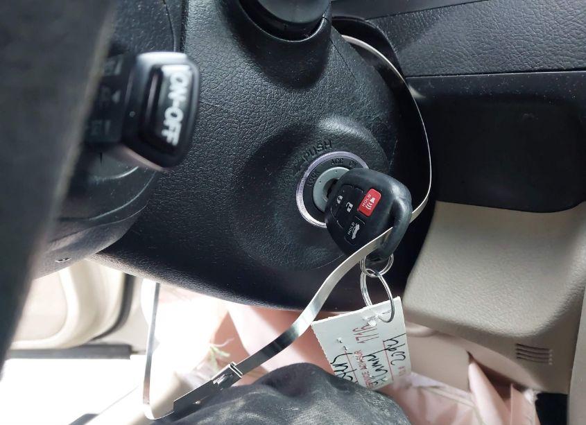 Photo 11 of 2014 Toyota Camry LE (VIN 4T1BF1FK8EU391349)