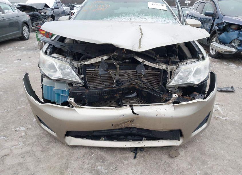 Photo 6 of 2014 Toyota Camry LE (VIN 4T1BF1FK8EU391349)
