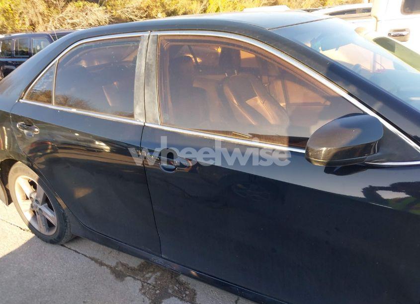 Photo 13 of 2014 Toyota Camry SE (VIN 4T1BF1FK8EU403547)