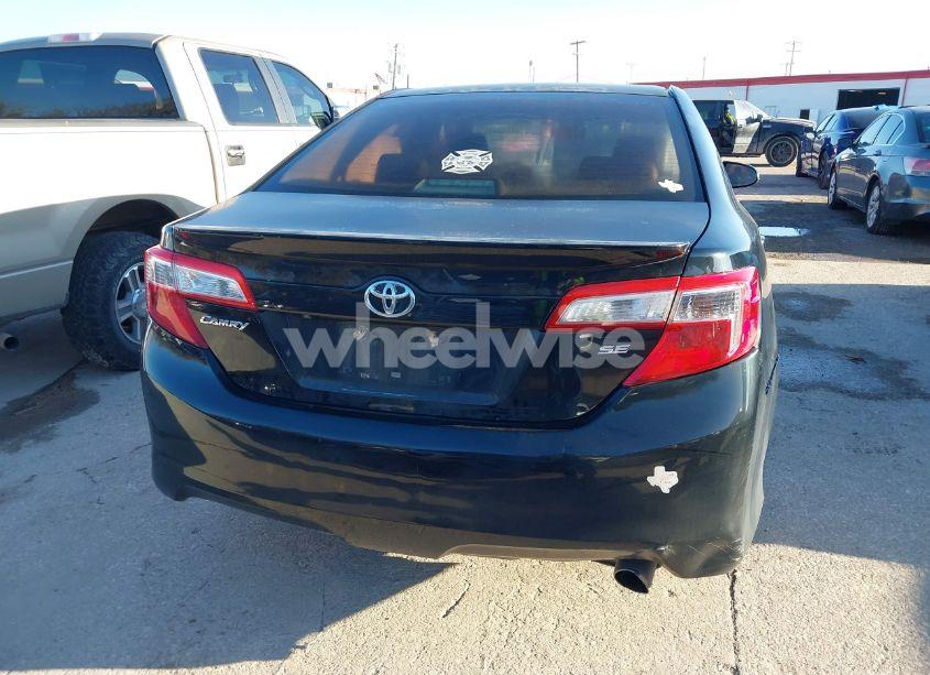 Photo 16 of 2014 Toyota Camry SE (VIN 4T1BF1FK8EU403547)