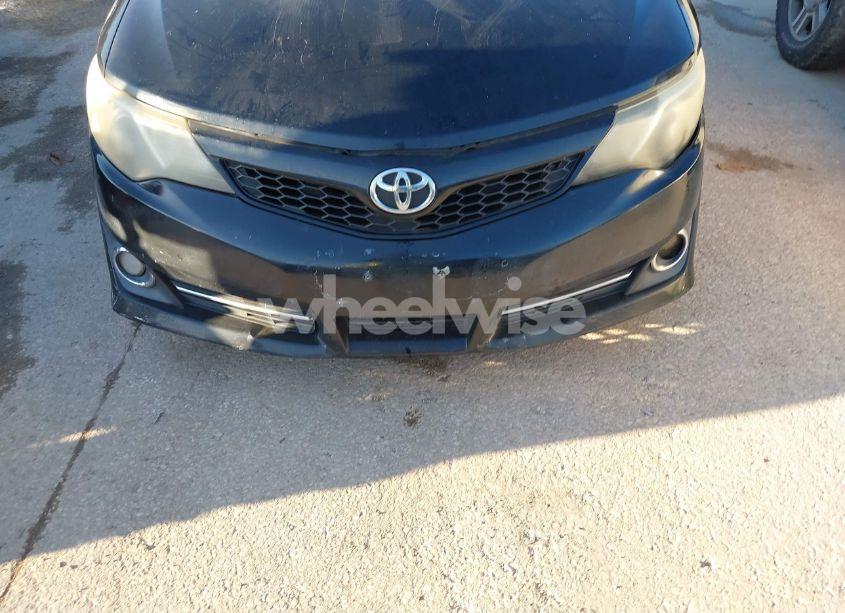 Photo 6 of 2014 Toyota Camry SE (VIN 4T1BF1FK8EU403547)