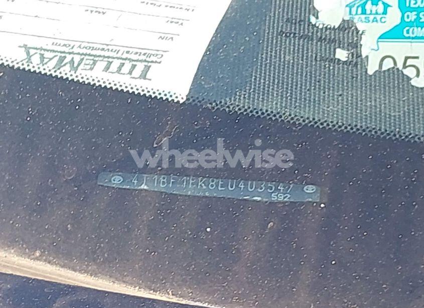 Photo 9 of 2014 Toyota Camry SE (VIN 4T1BF1FK8EU403547)