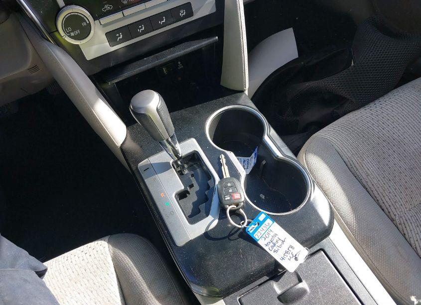 Photo 11 of 2014 Toyota Camry LE (VIN 4T1BF1FK8EU415858)