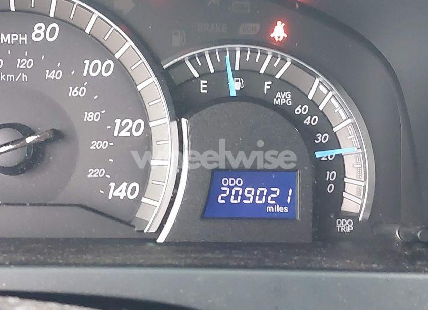 Photo 15 of 2014 Toyota Camry SE SPORT (VIN 4T1BF1FK8EU425077)