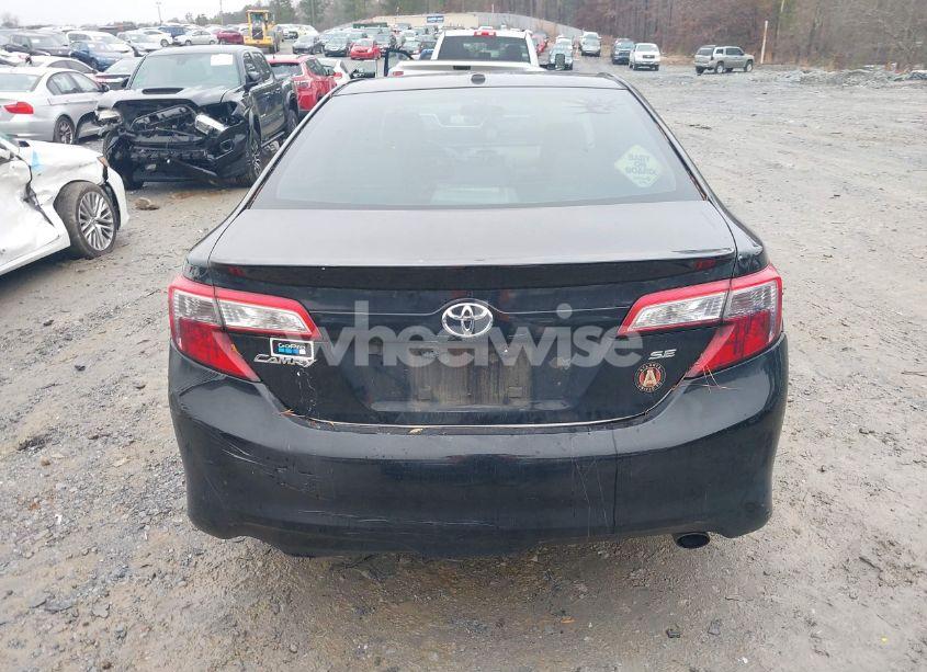 Photo 16 of 2014 Toyota Camry SE SPORT (VIN 4T1BF1FK8EU425077)