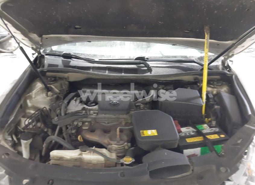 Photo 10 of 2014 Toyota Camry LE (VIN 4T1BF1FK8EU443630)