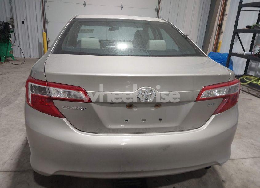 Photo 17 of 2014 Toyota Camry LE (VIN 4T1BF1FK8EU443630)