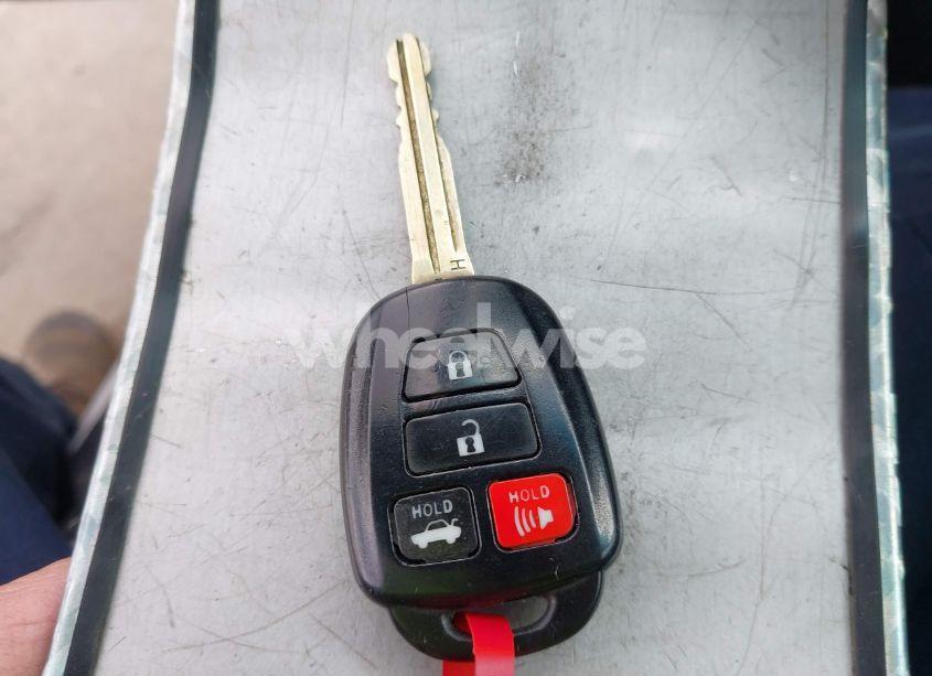 Photo 11 of 2014 Toyota Camry SE (VIN 4T1BF1FK8EU453798)