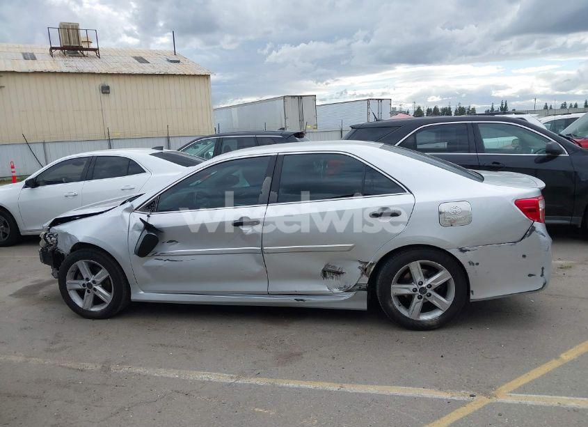 Photo 14 of 2014 Toyota Camry SE (VIN 4T1BF1FK8EU453798)