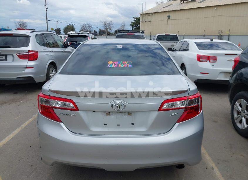 Photo 16 of 2014 Toyota Camry SE (VIN 4T1BF1FK8EU453798)