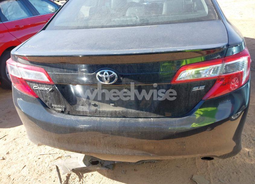 Photo 17 of 2014 Toyota Camry SE (VIN 4T1BF1FK8EU466549)