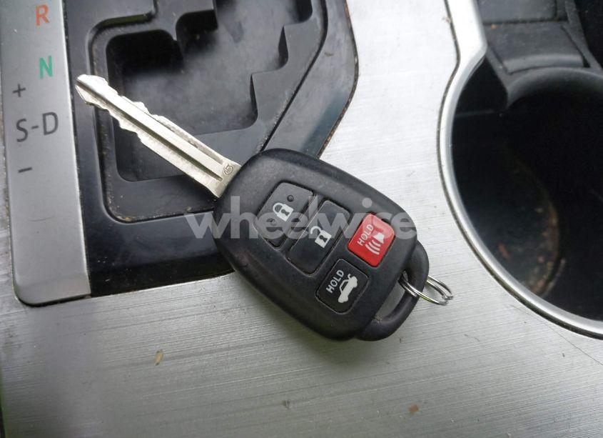 Photo 11 of 2014 Toyota Camry SE (VIN 4T1BF1FK8EU473419)