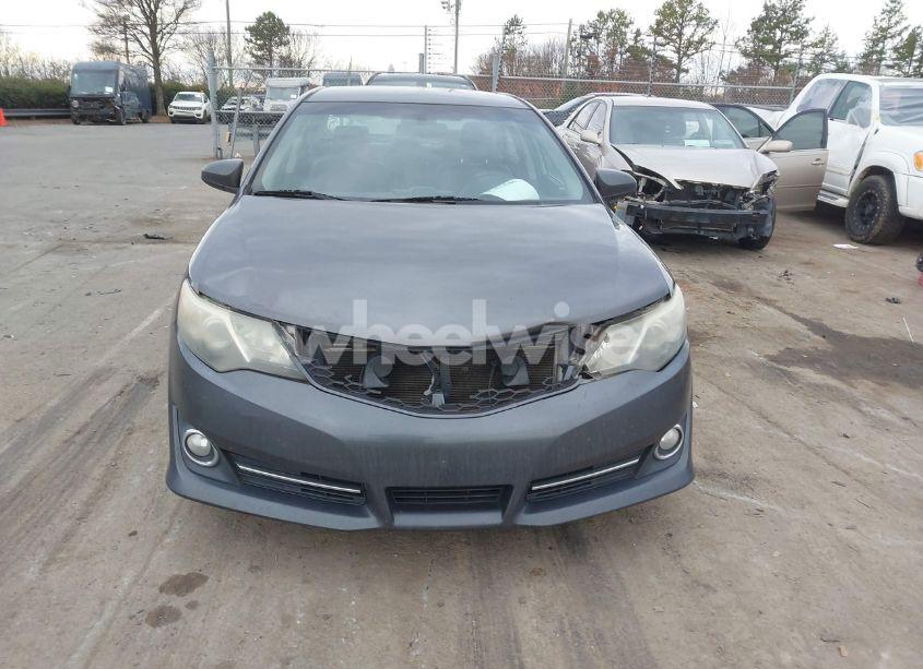 Photo 12 of 2014 Toyota Camry SE (VIN 4T1BF1FK8EU473419)