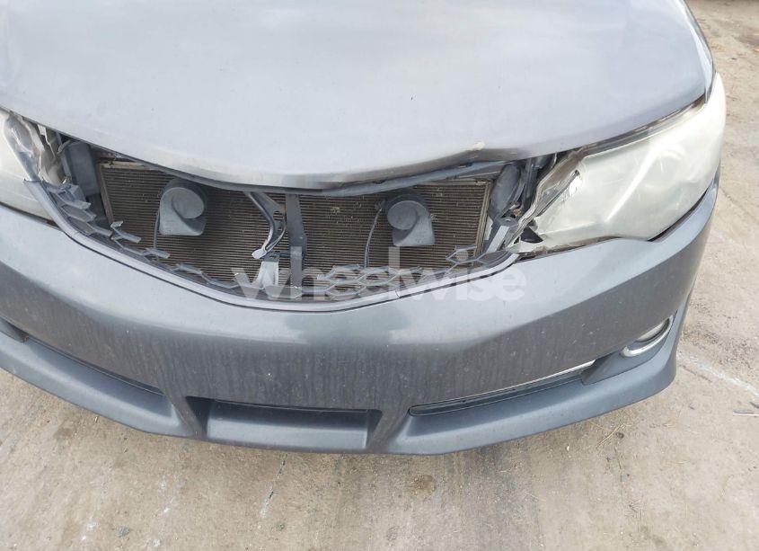 Photo 6 of 2014 Toyota Camry SE (VIN 4T1BF1FK8EU473419)