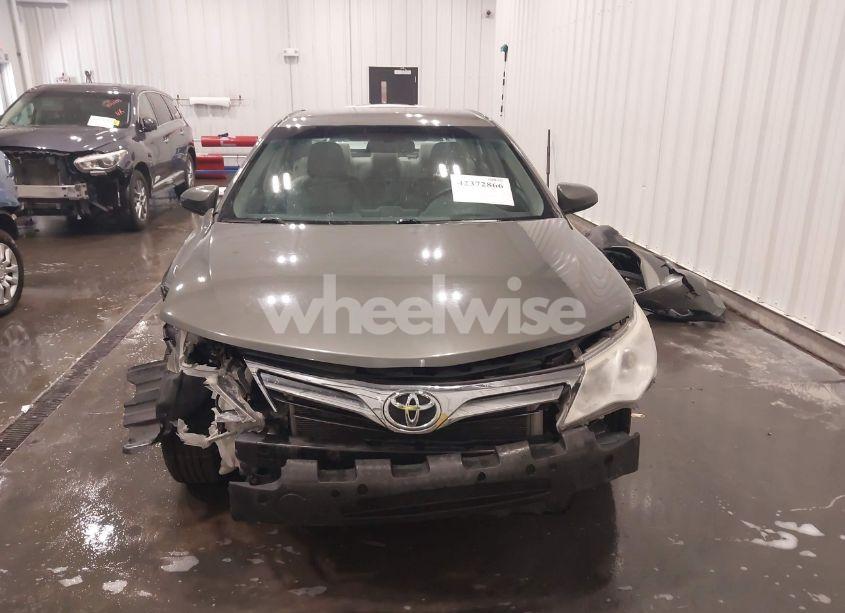 Photo 13 of 2014 Toyota Camry LE (VIN 4T1BF1FK8EU749498)