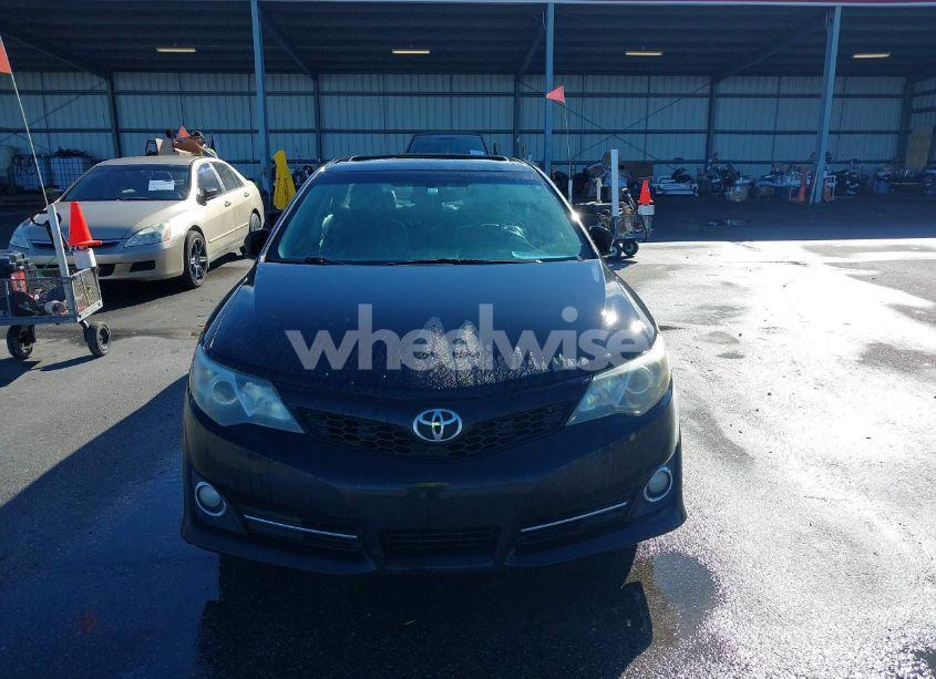 Photo 12 of 2014 Toyota Camry SE (VIN 4T1BF1FK8EU788866)