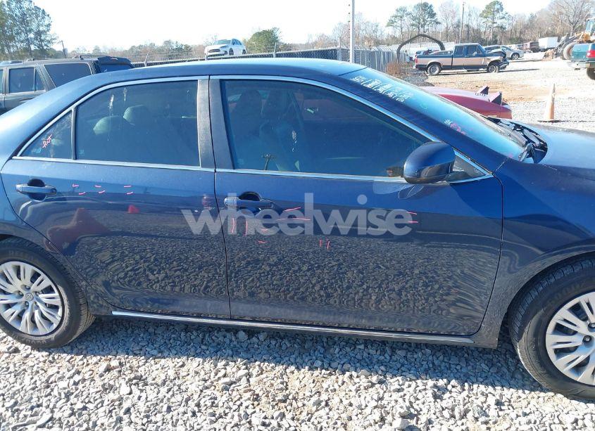 Photo 14 of 2014 Toyota Camry LE (VIN 4T1BF1FK8EU818075)