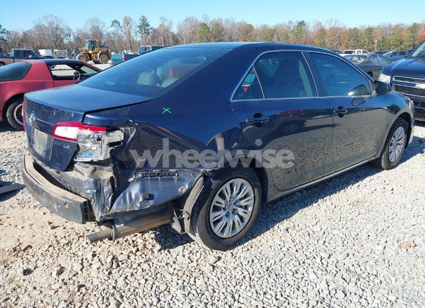 Photo 4 of 2014 Toyota Camry LE (VIN 4T1BF1FK8EU818075)