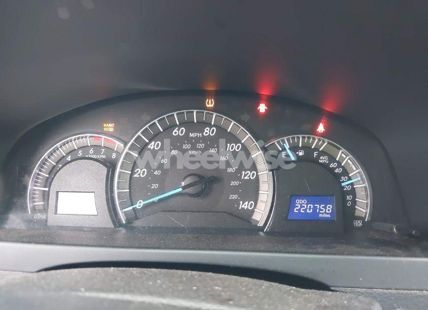 Photo 7 of 2014 Toyota Camry SE (VIN 4T1BF1FK8EU839671)