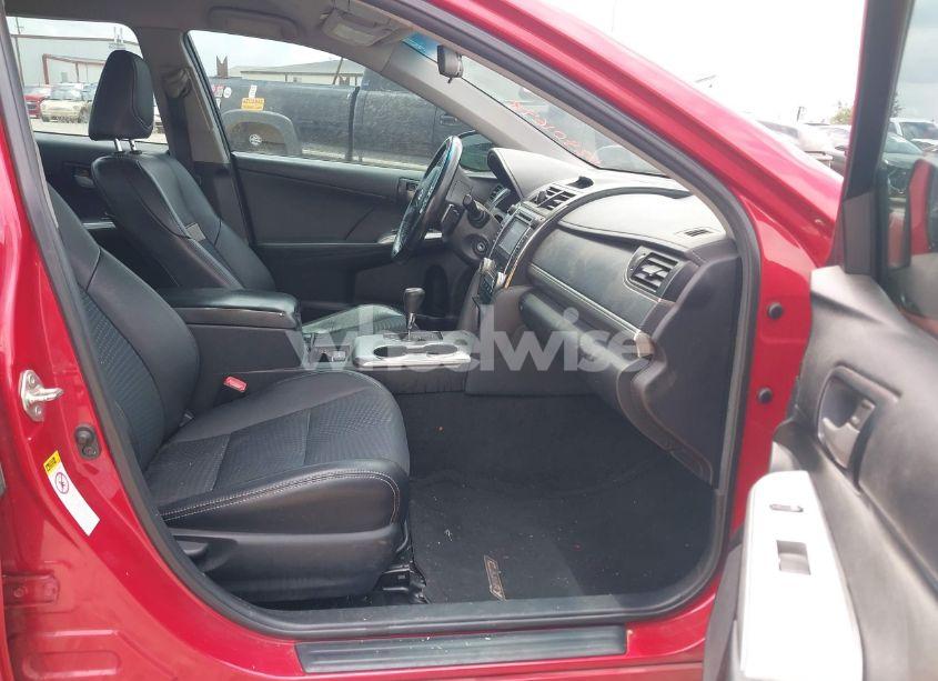 Photo 5 of 2014 Toyota Camry SE (VIN 4T1BF1FK8EU867924)