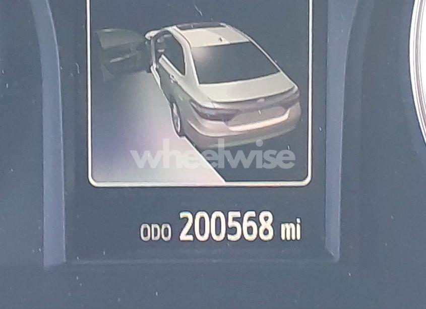 Photo 15 of 2015 Toyota Camry SE (VIN 4T1BF1FK8FU001030)