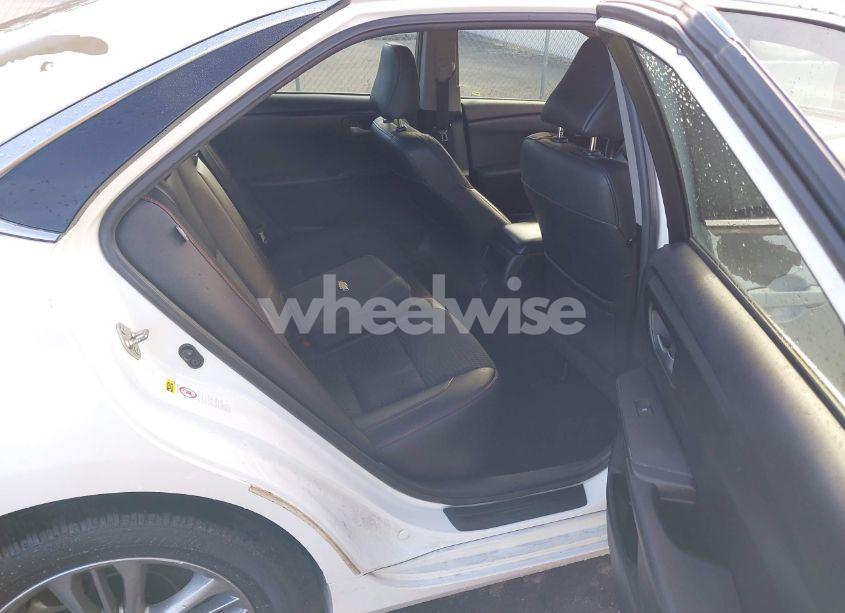 Photo 8 of 2015 Toyota Camry SE (VIN 4T1BF1FK8FU001030)