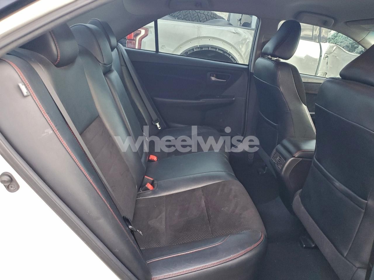 Photo 10 of 2015 TOYOTA CAMRY LE (VIN 4T1BF1FK8FU025795)