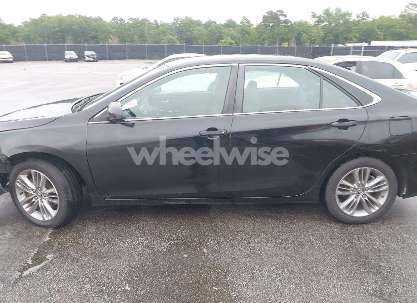 Photo 14 of 2015 Toyota Camry SE (VIN 4T1BF1FK8FU034187)