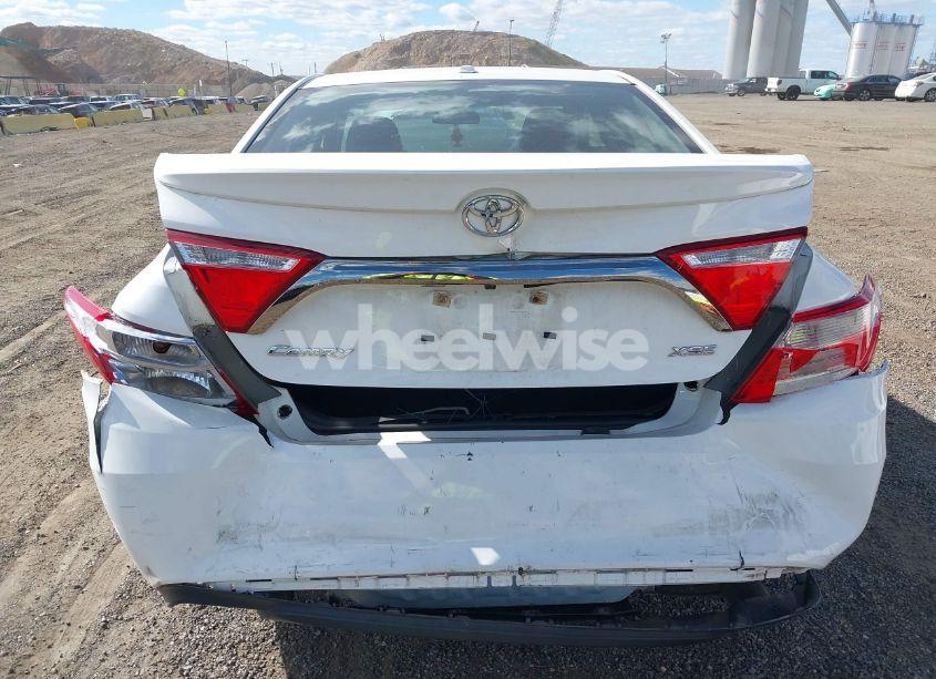 Photo 16 of 2015 Toyota Camry XSE (VIN 4T1BF1FK8FU040068)