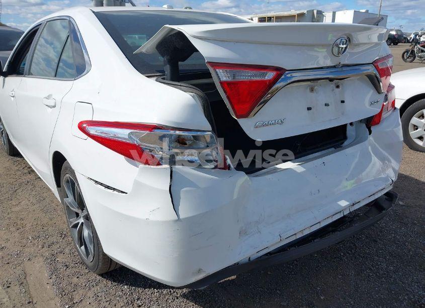 Photo 18 of 2015 Toyota Camry XSE (VIN 4T1BF1FK8FU040068)