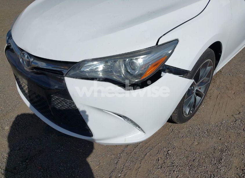 Photo 6 of 2015 Toyota Camry XSE (VIN 4T1BF1FK8FU040068)