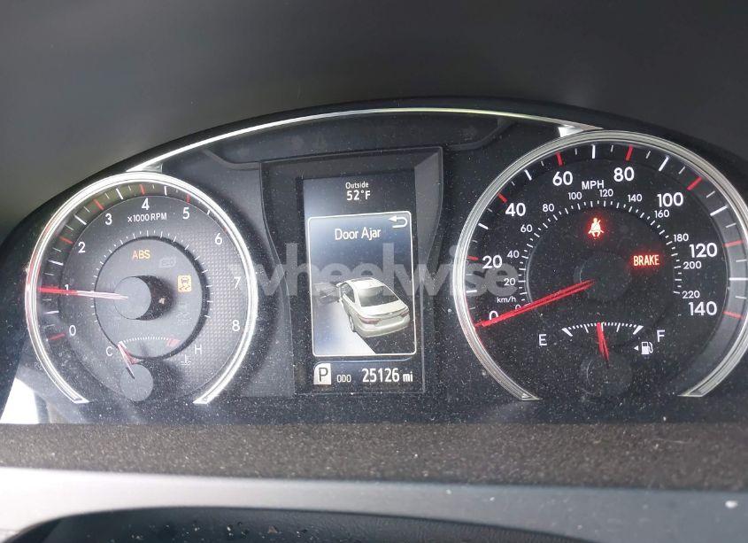 Photo 7 of 2015 Toyota Camry XSE (VIN 4T1BF1FK8FU040068)