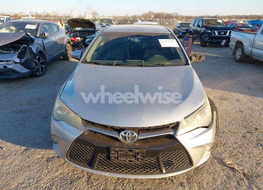 Photo 12 of 2015 Toyota Camry SE (VIN 4T1BF1FK8FU046257)
