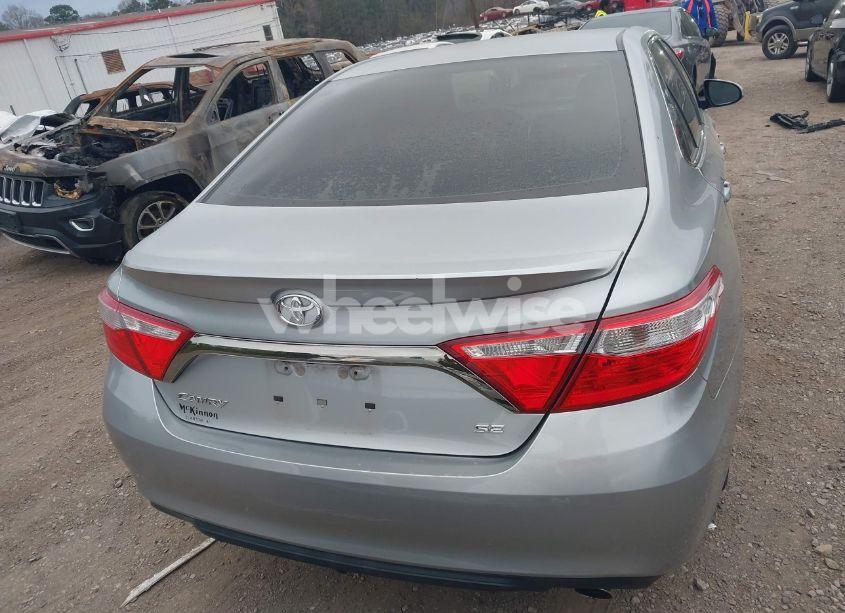 Photo 16 of 2015 Toyota Camry SE (VIN 4T1BF1FK8FU053323)